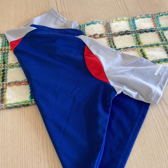 Chicago Cubs zip up top - Picture 5 of 6